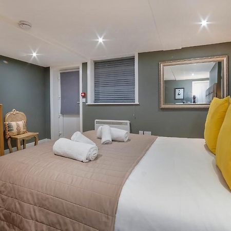 Gillygate Boutique Apartment- Stunning City Centre 1 Bedroom Apartment York Kültér fotó